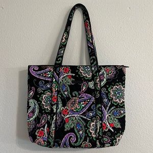 Vera Bradley “Vera” Tote in Kiev Paisley
